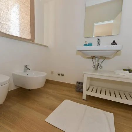 New Homes Lavanda Barbat na Rabu